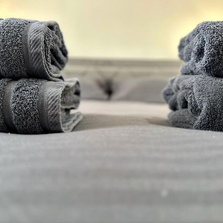 Spacious Luxury Apartment In Athens, Tan Efroniou ภายนอก รูปภาพ