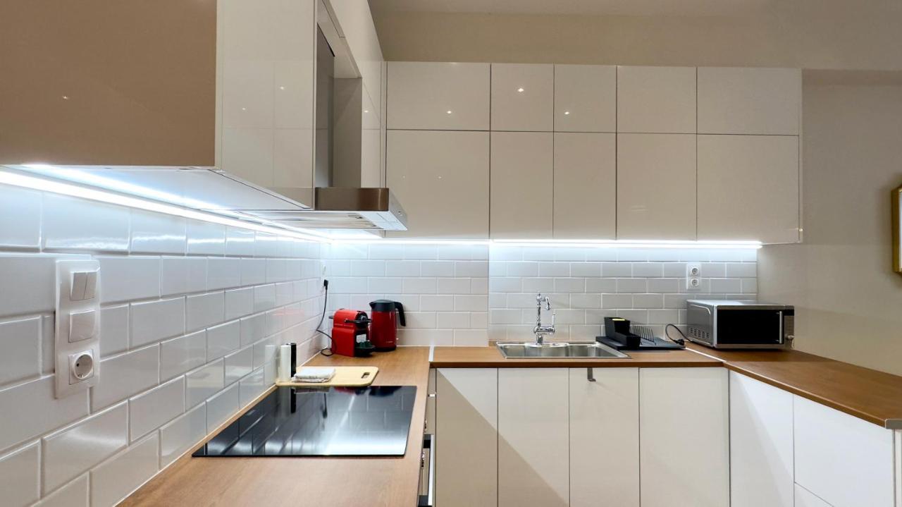 Spacious Luxury Apartment In Athens, Tan Efroniou ภายนอก รูปภาพ