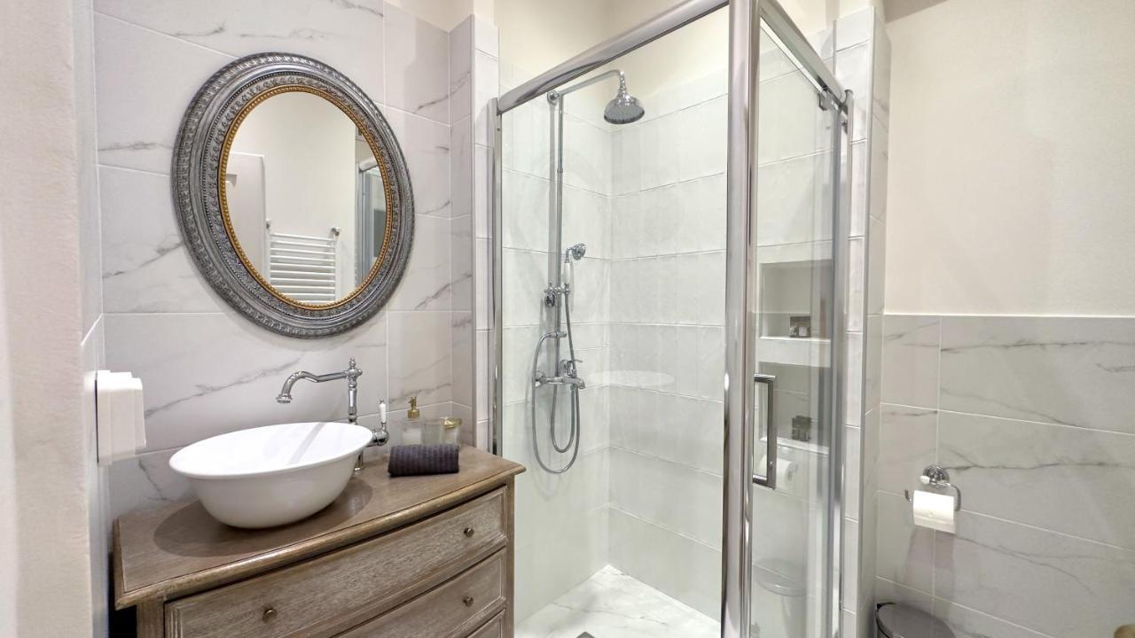 Spacious Luxury Apartment In Athens, Tan Efroniou ภายนอก รูปภาพ