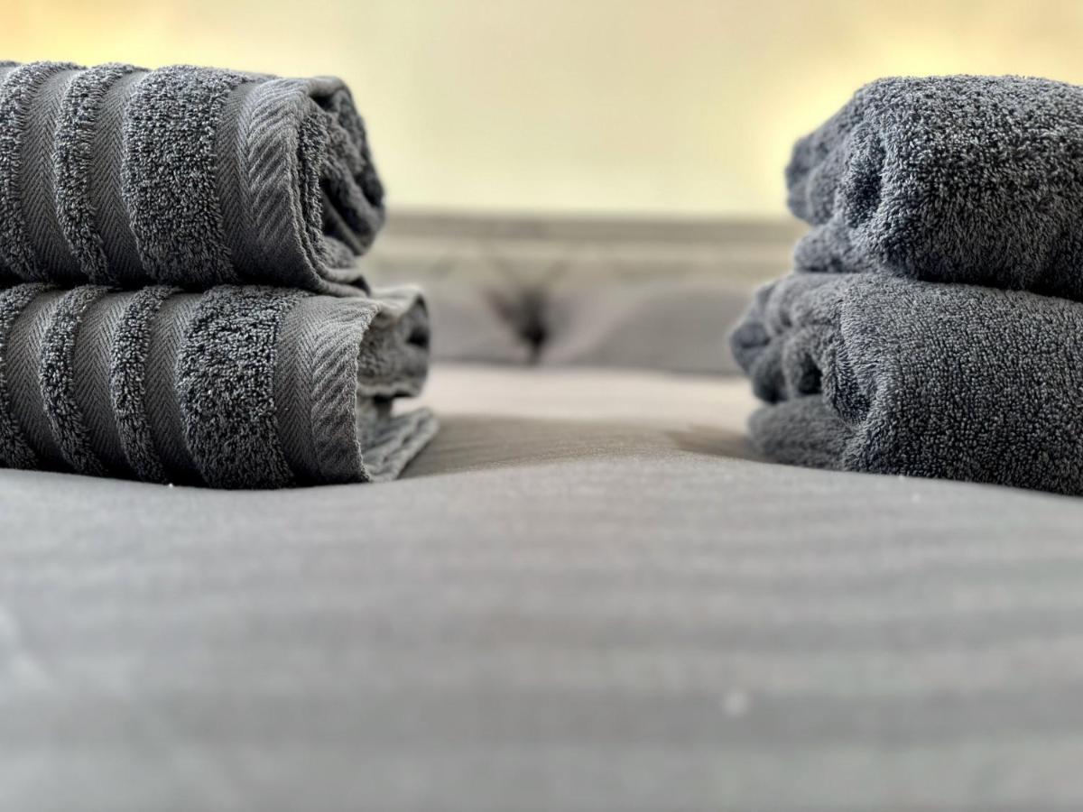 Spacious Luxury Apartment In Athens, Tan Efroniou ภายนอก รูปภาพ